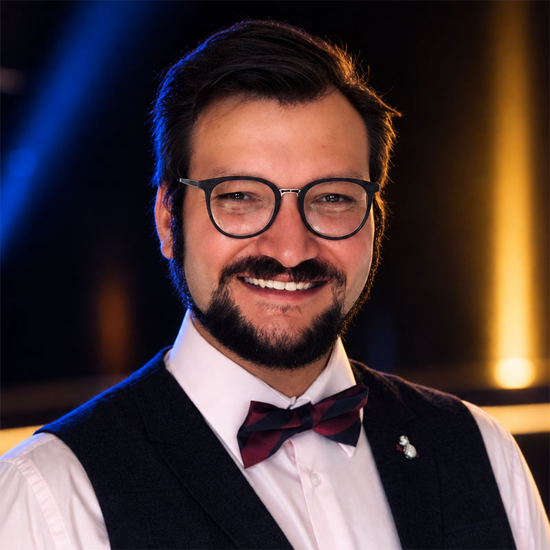 Andy ist Moderator bei TeamArena in Fulda Andy ist Moderator bei TeamArena in Fulda